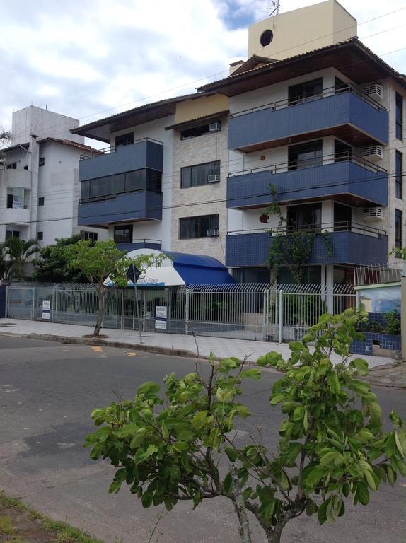 Residencial Baleia Franca Apart otel Governador Celso Ramos Dış mekan fotoğraf