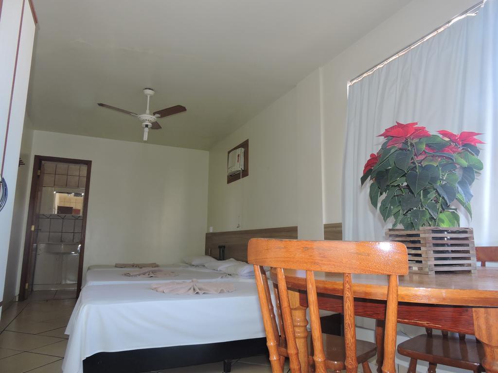 Residencial Baleia Franca Apart otel Governador Celso Ramos Dış mekan fotoğraf