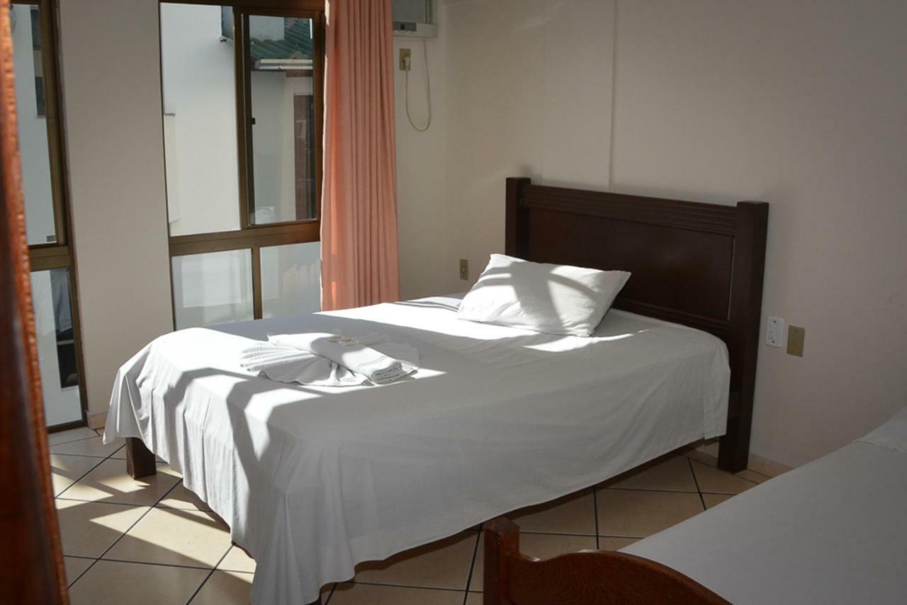 Residencial Baleia Franca Apart otel Governador Celso Ramos Dış mekan fotoğraf